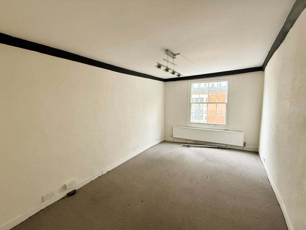 Lot: 31 - UPPER PARTS WITH POTENTIAL AND LARGE HARDSTANDING TO REAR - Second floor room three